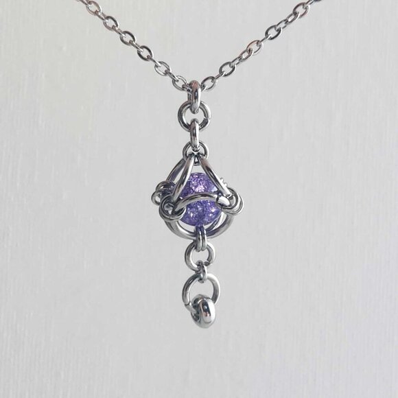 Gothic fairy purple caged pearl necklace with a small silver chain - Picture 7 of 7